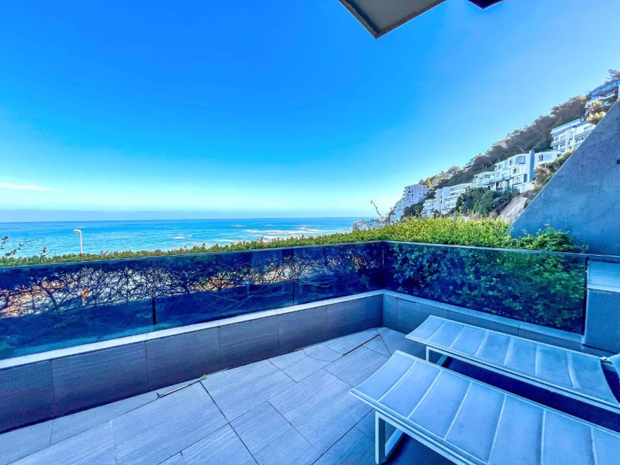 4 Bedroom Property for Sale in Clifton Western Cape